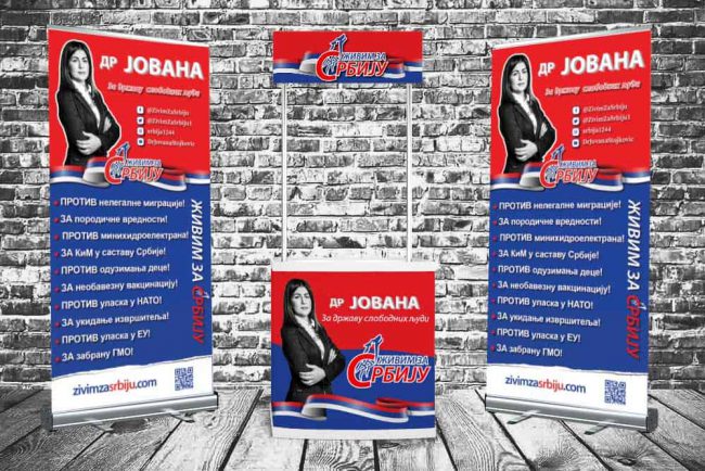 Counter and Roll-up banner 1